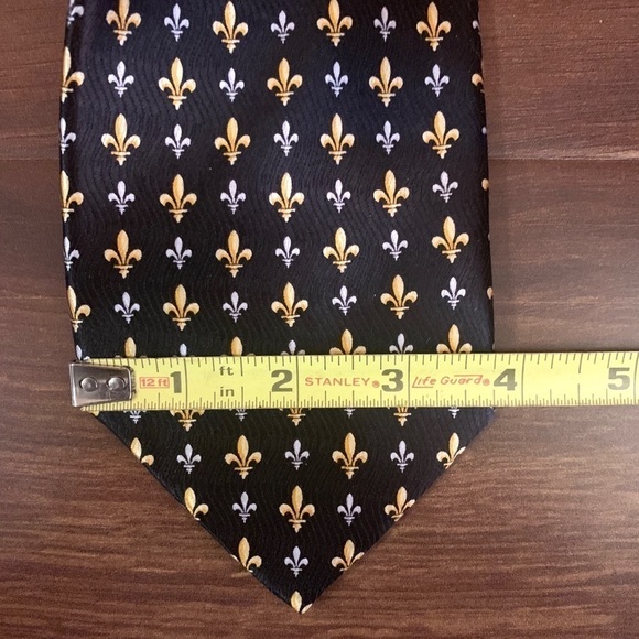 ROGER L. Paris Black 100% Silk Foulard Print Necktie - Picture 9 of 10